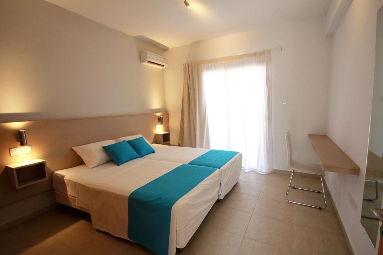 Sea Cleopatra Napa Annex Hotel (Adults Only) Ayia Napa Rum bild